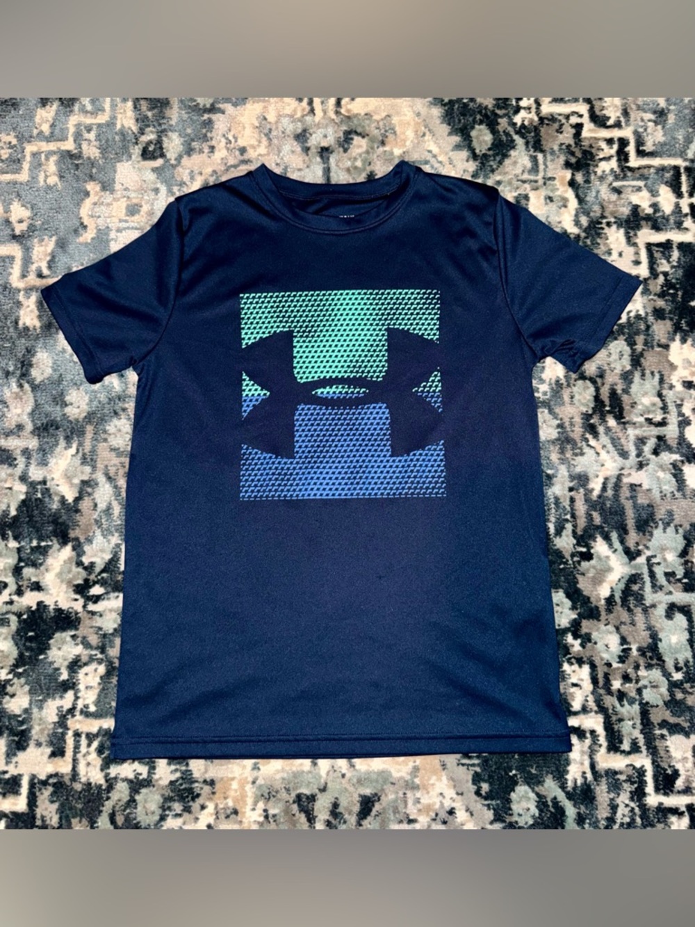 Lot of 3 Youth Under Armour Heatgear Tees with Logo Youth Large